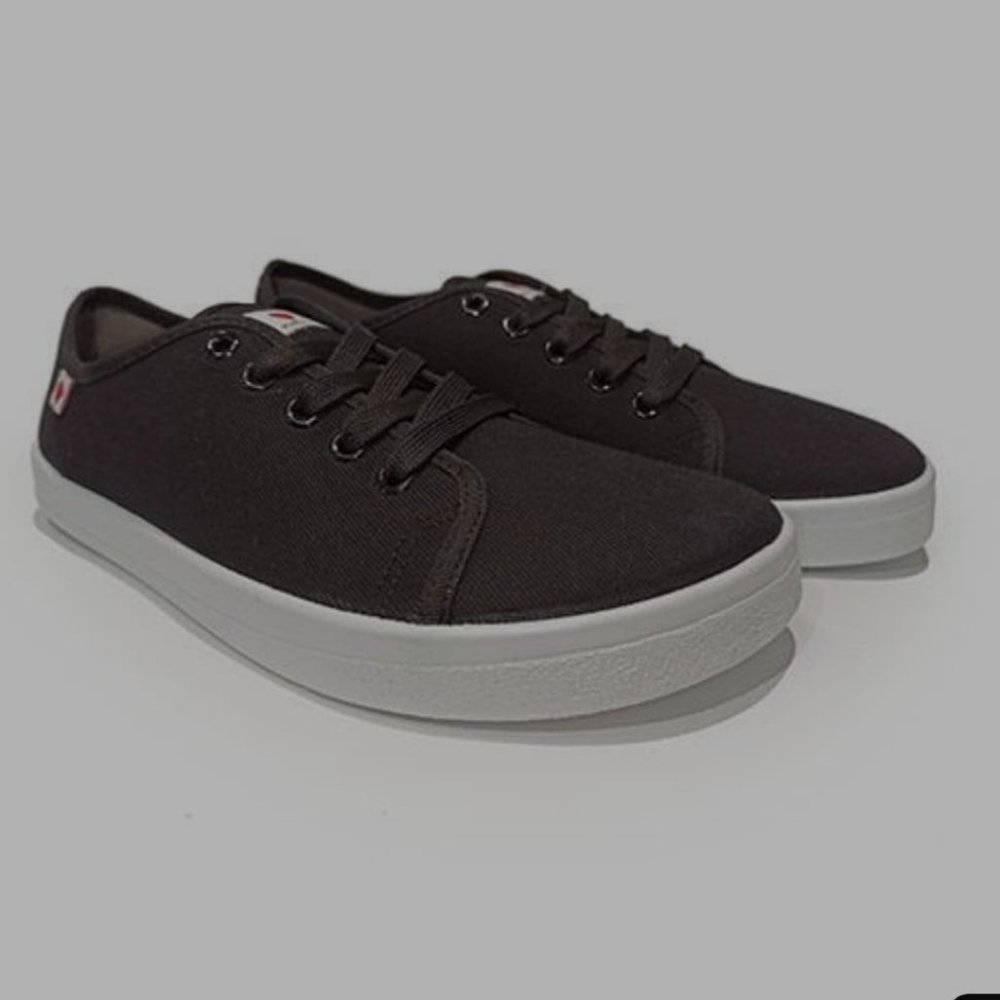 Anatomic Barefoot Water Resistant Sneakers